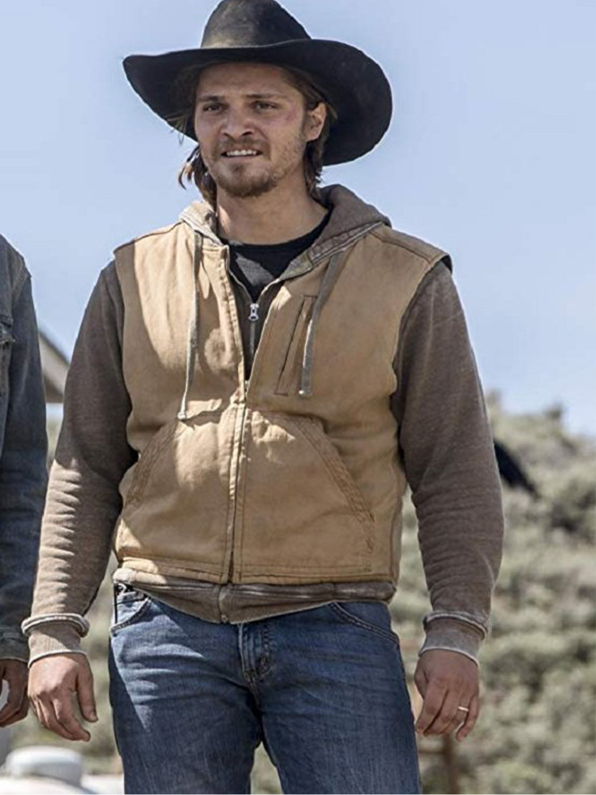 Luke Grimes Yellowstone TV Series Vest – Films Wear