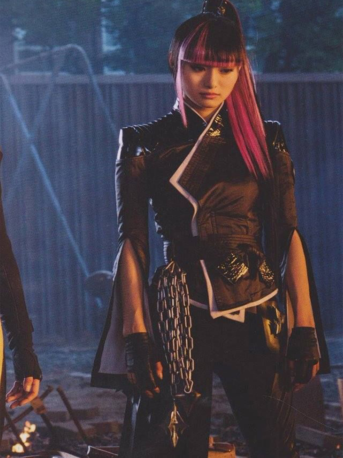 Shioli-Kutsuna-Black-Leather-Deadpool-Jacket.jpg 